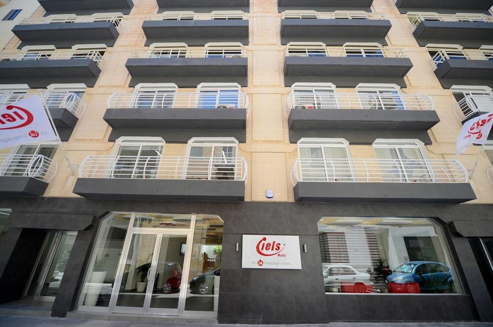 Day'S Inn Hotel And Residence Sliema Extérieur photo